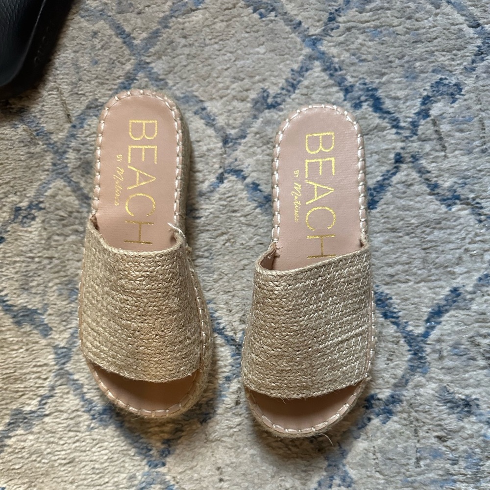 Beach by Matisse woven shoe